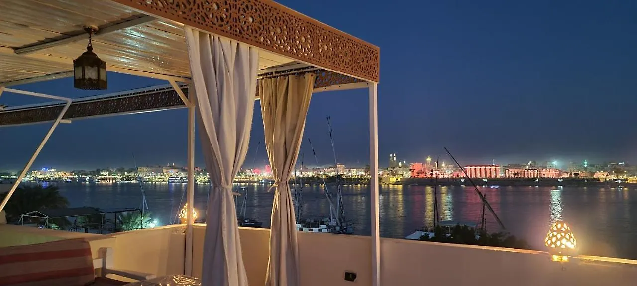 Senmut Luxory Apartments Egypt