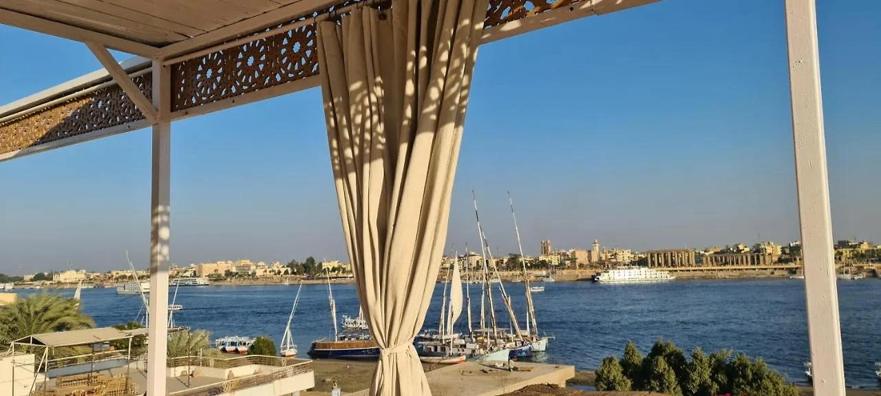 Senmut Luxory Apartments Egypt